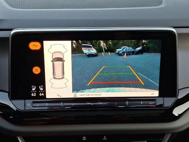 Photo of 2025 Deep Black Pearl Effect Volkswagen Atlas