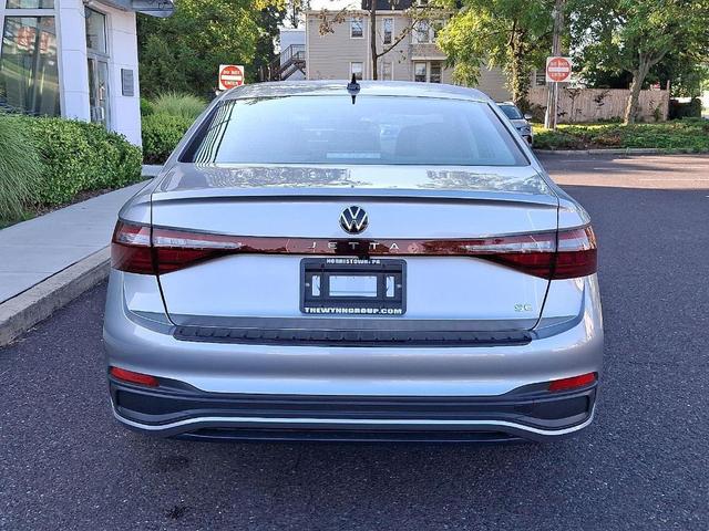 Photo of 2025 Pyrite Silver Metallic Volkswagen Jetta