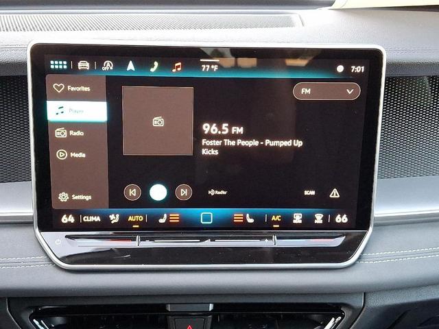 Photo of 2025 Platinum Gray Metallic Volkswagen Tiguan