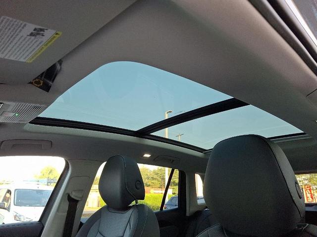 Photo of 2025 Platinum Gray Metallic Volkswagen Tiguan