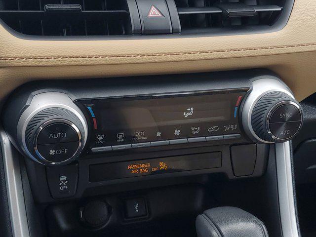 Photo of 2020 Midnight Black Metallic Toyota RAV4 Hybrid