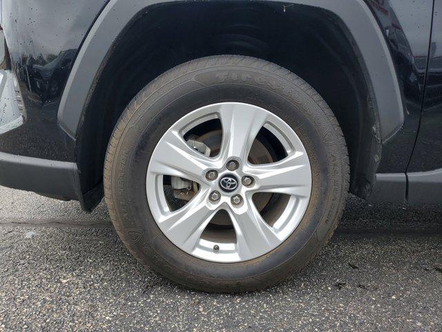 Photo of 2020 Midnight Black Metallic Toyota RAV4 Hybrid