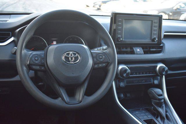 Photo of 2019 Midnight Black Metallic Toyota RAV4