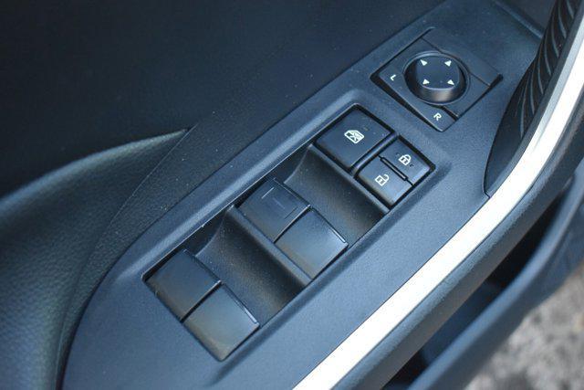 Photo of 2019 Midnight Black Metallic Toyota RAV4
