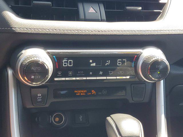 Photo of 2022 Silver Sky Metallic Toyota RAV4 Hybrid