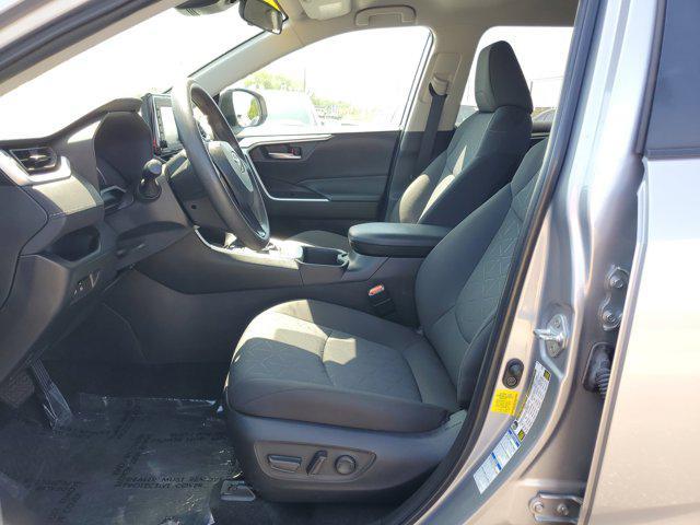 Photo of 2022 Silver Sky Metallic Toyota RAV4 Hybrid