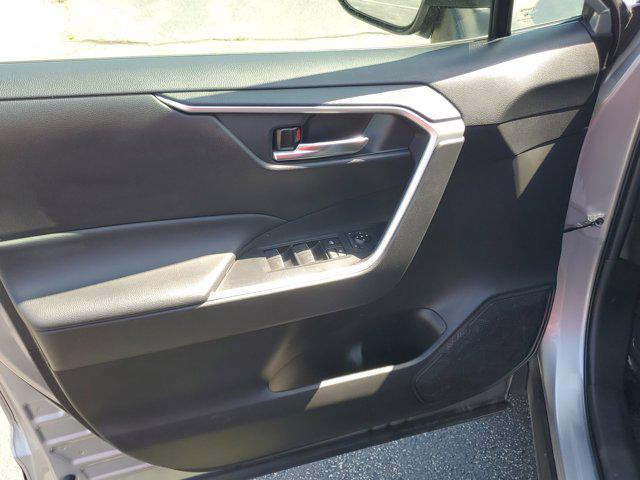 Photo of 2022 Silver Sky Metallic Toyota RAV4 Hybrid