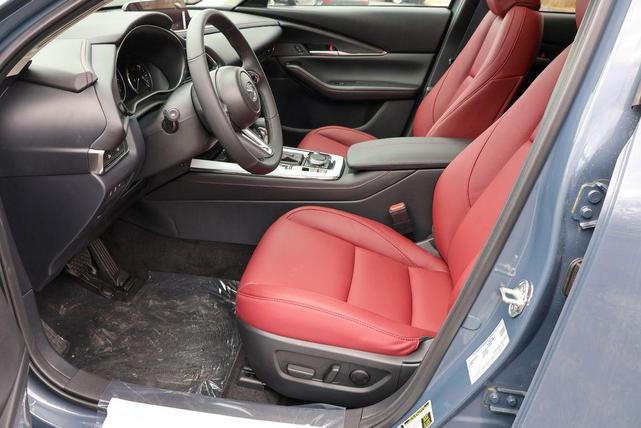 Photo of 2025 Polymetal Gray Metallic Mazda CX-30