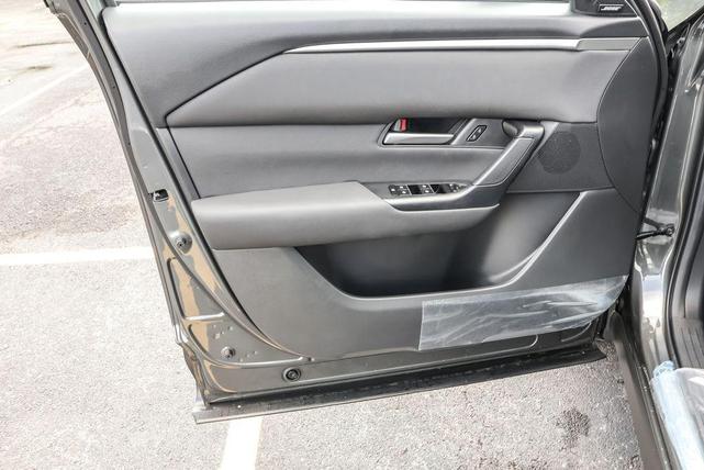 Photo of 2025 Machine Gray Metallic Mazda CX-50