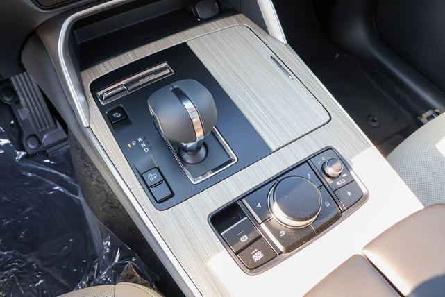 Photo of 2025 Sonic Silver Metallic Mazda CX-90
