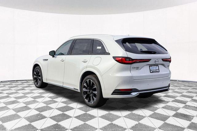 Photo of 2025 Rhodium White Premium Mazda CX-90