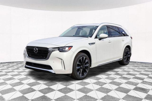 Photo of 2025 Rhodium White Premium Mazda CX-90