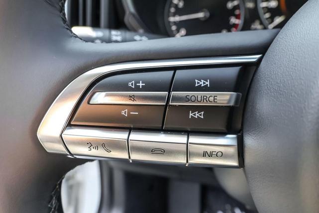 Photo of 2025 Wind Chill Pearl Mazda CX-50