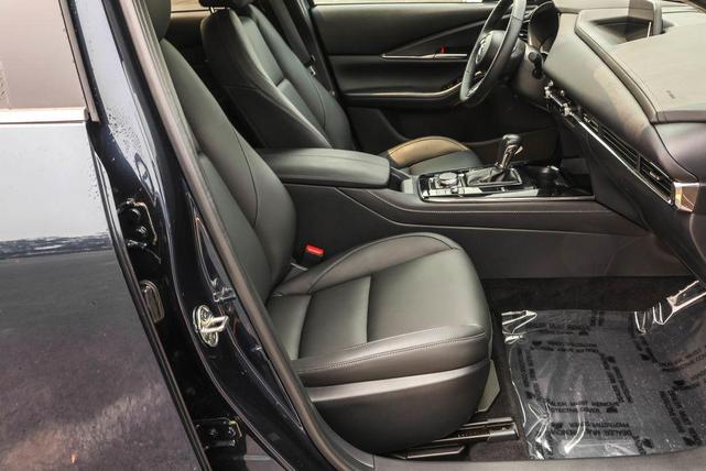 Photo of 2025 Deep Crystal Blue Mica Mazda CX-30