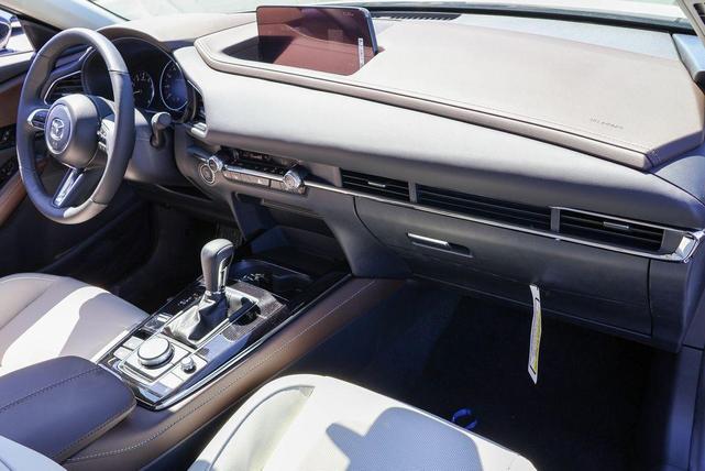 Photo of 2024 Snowflake White Pearl Mazda CX-30