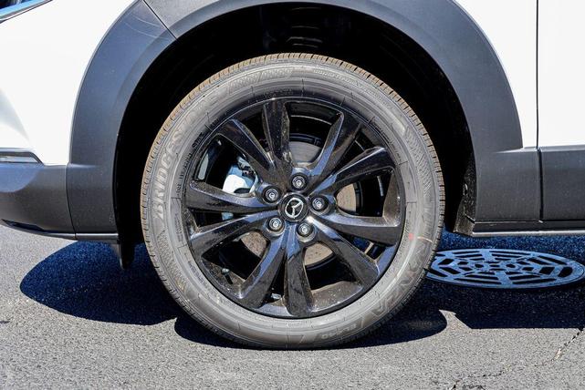 Photo of 2024 Snowflake White Pearl Mazda CX-30