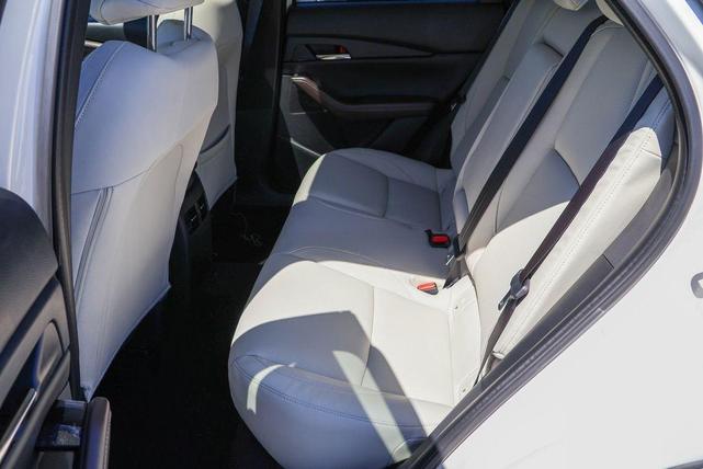 Photo of 2024 Snowflake White Pearl Mazda CX-30