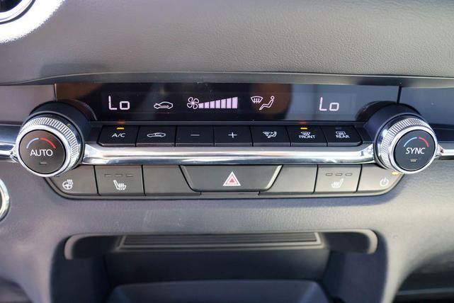 Photo of 2024 Snowflake White Pearl Mazda CX-30