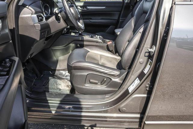 Photo of 2017 Machine Gray Metallic Mazda CX-5
