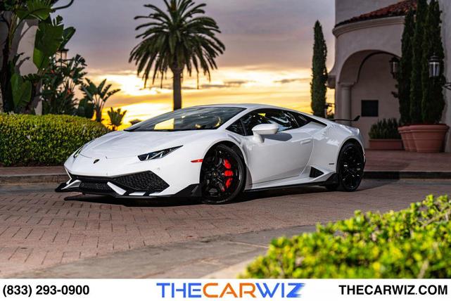 Photo of 2016 White Lamborghini Huracan