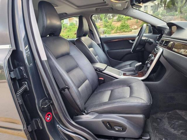 Photo of 2013 Charcoal Gray Volvo S80