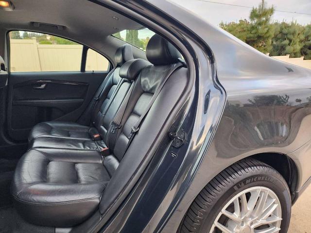 Photo of 2013 Charcoal Gray Volvo S80