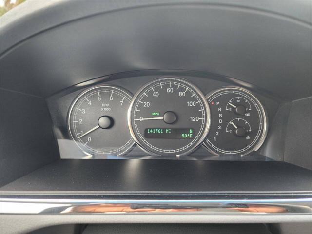 Photo of 2005 White Opal Buick LaCrosse