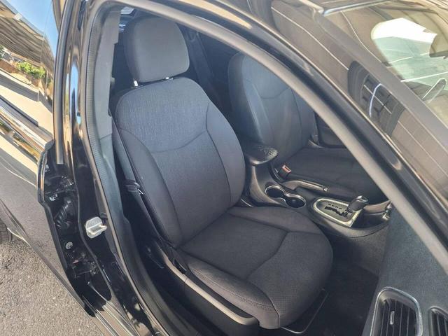 Photo of 2012 Black Chrysler 200