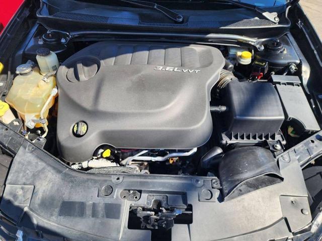 Photo of 2012 Black Chrysler 200