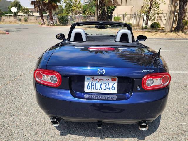 Photo of 2010 Stormy Blue Mica Mazda MX-5 Miata