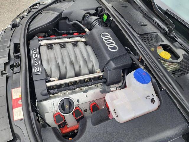 Photo of 2005 Silver Audi S4