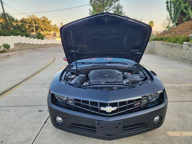 Photo of 2012 Black Chevrolet Camaro