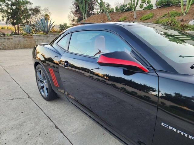 Photo of 2012 Black Chevrolet Camaro