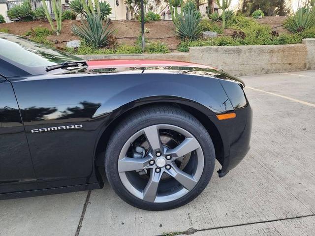 Photo of 2012 Black Chevrolet Camaro