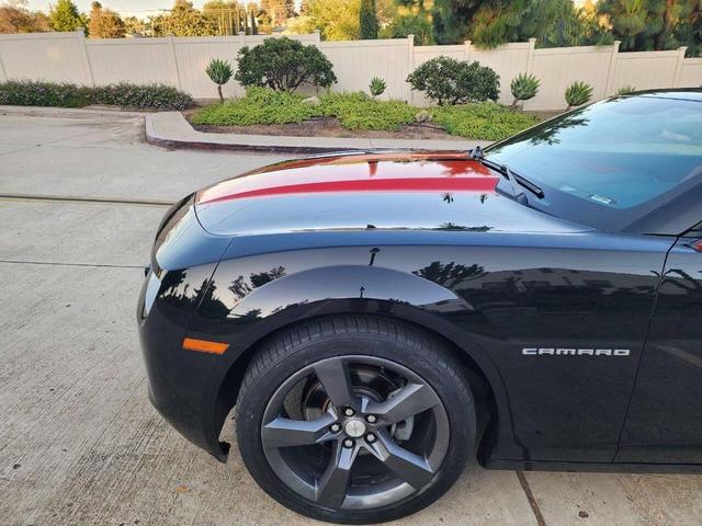 Photo of 2012 Black Chevrolet Camaro