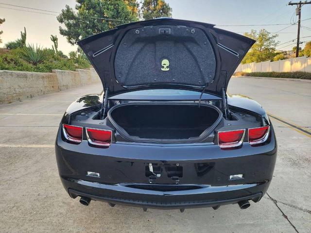 Photo of 2012 Black Chevrolet Camaro