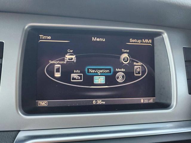 Photo of 2012 Gray Audi Q7