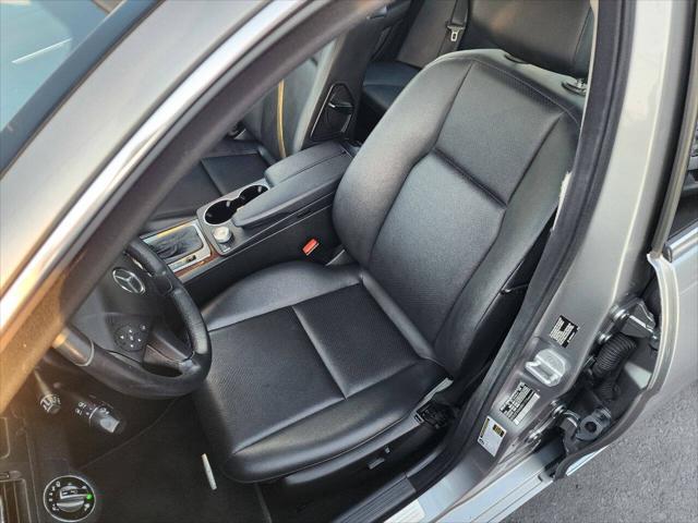 Photo of 2008 Steel Gray Metallic Mercedes-Benz C-Class