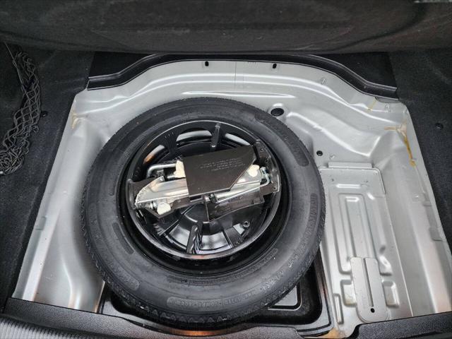 Photo of 2008 Steel Gray Metallic Mercedes-Benz C-Class