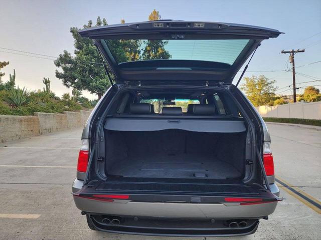 Photo of 2005 Sterling Gray Metallic BMW X5