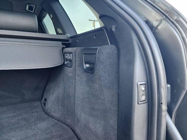 Photo of 2005 Sterling Gray Metallic BMW X5