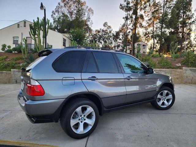 Photo of 2005 Sterling Gray Metallic BMW X5