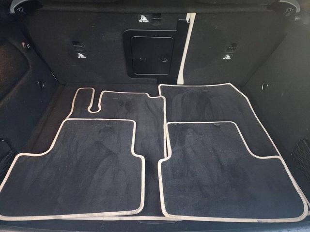 Photo of 2016 Cirrus White Mercedes-Benz GLA-Class