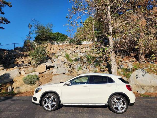 Photo of 2016 Cirrus White Mercedes-Benz GLA-Class