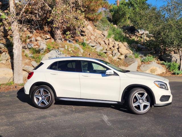 Photo of 2016 Cirrus White Mercedes-Benz GLA-Class