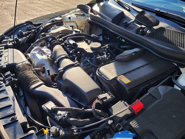 Photo of 2016 Cirrus White Mercedes-Benz GLA-Class