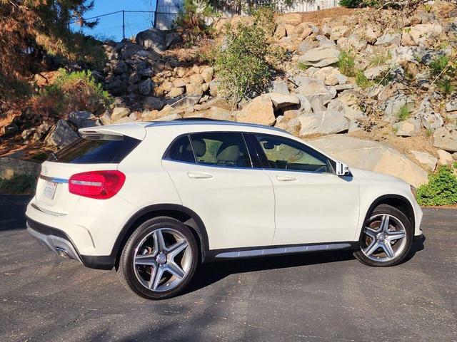 Photo of 2016 Cirrus White Mercedes-Benz GLA-Class
