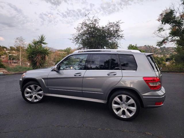 Photo of 2011 Steel Gray Metallic Mercedes-Benz GLK-Class