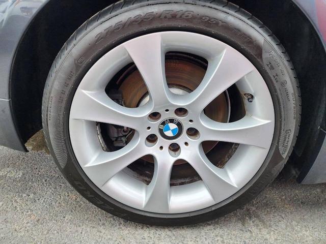 Photo of 2010 Gray BMW 535