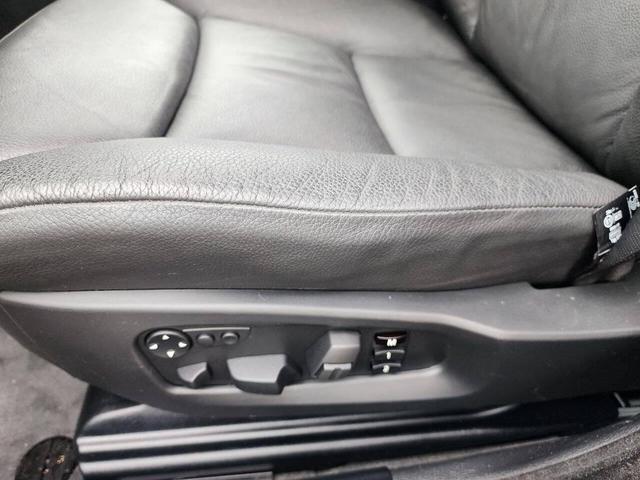 Photo of 2010 Gray BMW 535
